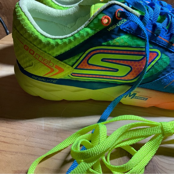 🔥HP🔥Sketchers GORun m strike Running Sneakers Men’s size 8 EUC - Picture 2 of 14